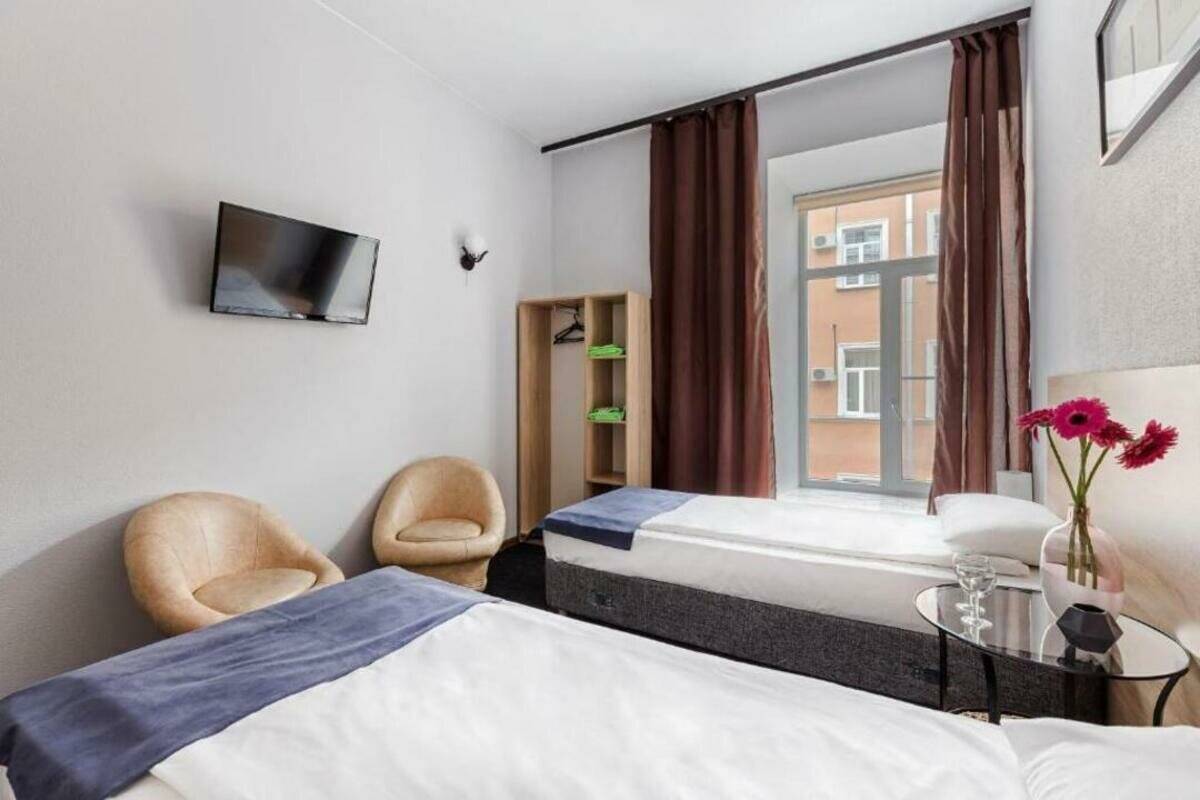 Фото Мини-отеля Номера на Гончарной Санкт-Петербург 52